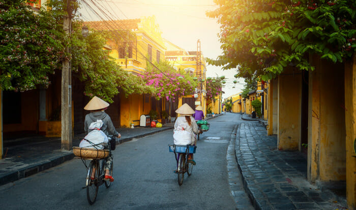Options for Getting from Da Nang to Hoi An